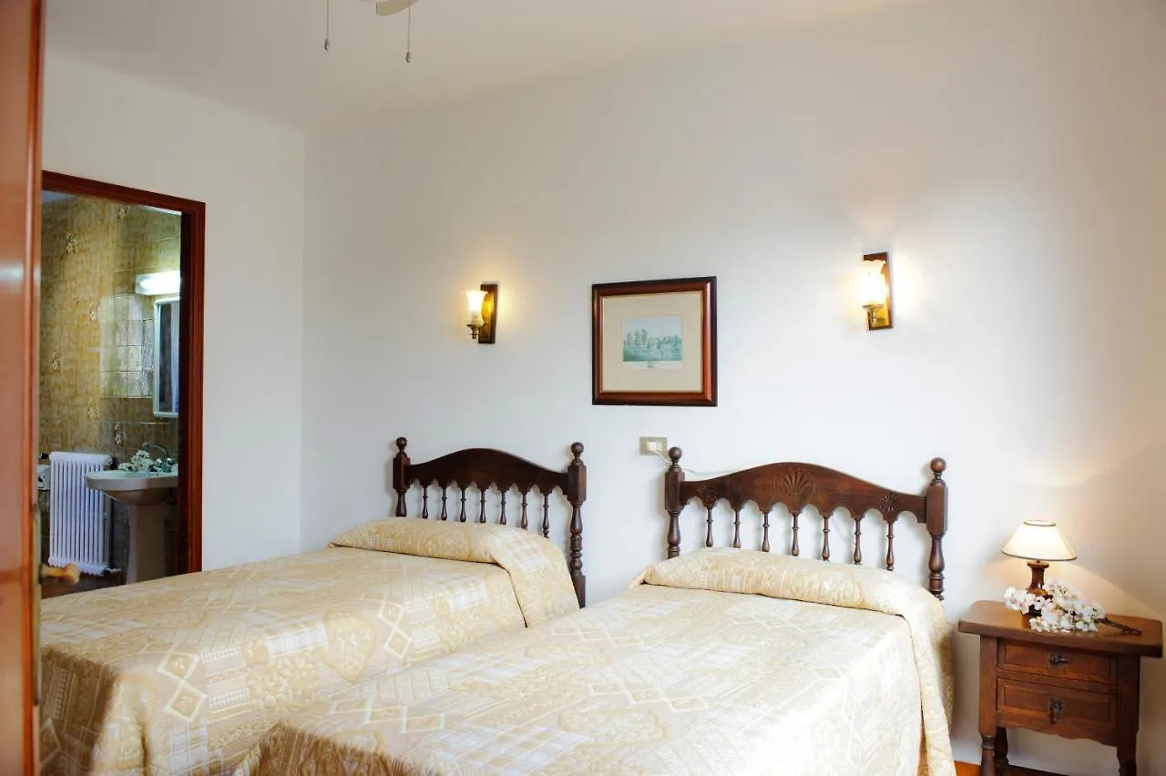 Villa Sauces Cala d'Or  0*, Cala d'Or (Mallorca)